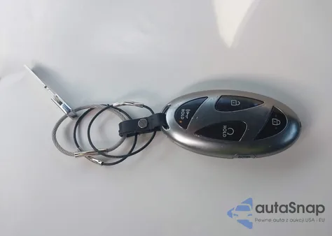 2024 Hyundai Elantra Sel z USA, uszkodzony, nr VIN KMHLM4DG4RU808496